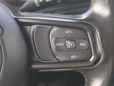 2020 Jeep Wrangler — photo 25 view