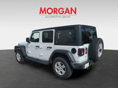 2020 Jeep Wrangler — photo 7 view