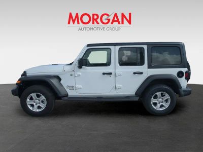 2020 Jeep Wrangler — photo 8 view