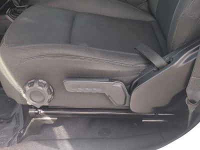 2020 Jeep Wrangler — photo 20 view