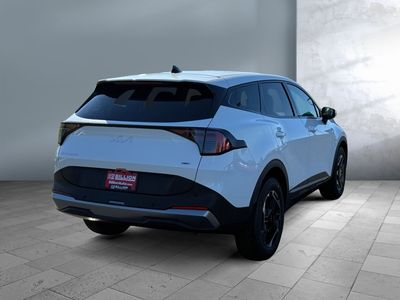 2026 Kia Sportage Hybrid — side profile view