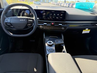 2026 Kia Sportage Hybrid — interior view