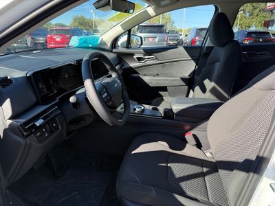 2026 Kia Sportage Hybrid — photo 9 view