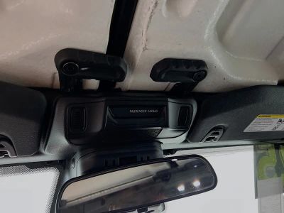 2025 Jeep Wrangler — photo 18 view