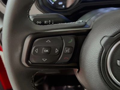 2025 Jeep Wrangler — photo 16 view