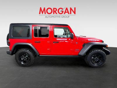 2025 Jeep Wrangler — side profile view