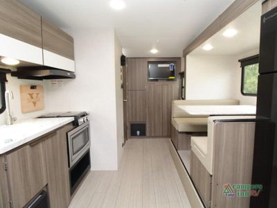 2026 Venture RV Sonic Lite - Photo 3