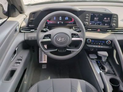 2026 Hyundai ELANTRA — photo 17 view