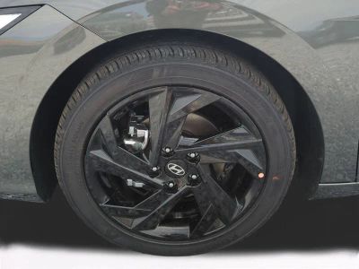2026 Hyundai ELANTRA — photo 11 view