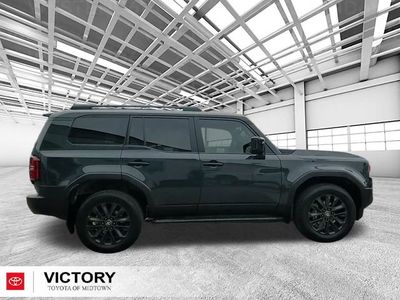 2024 Toyota Land Cruiser - Photo 2