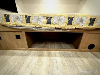 2026 Ember RV E-Series - Photo 7