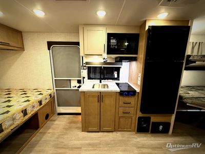 2026 Ember RV E-Series - Photo 9