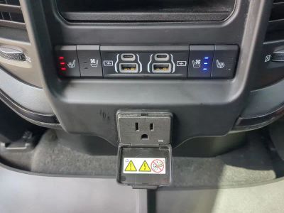 2022 Ram 1500 — photo 16 view