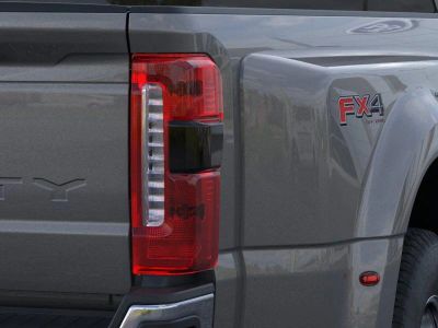 2026 Ford F-350SD - Photo 21