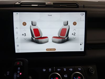 2025 Land Rover Defender - Photo 17