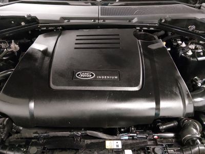 2025 Land Rover Defender - Photo 9