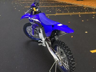 2026 Yamaha YZ125 - Photo 3