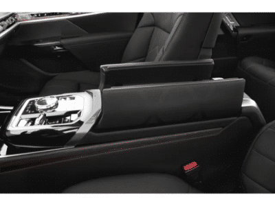 2026 BMW 7 Series — photo 11 view