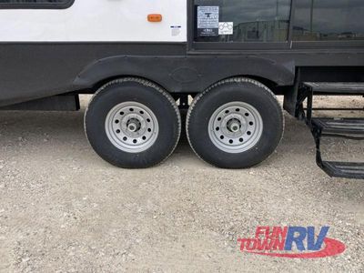 2025 Forest River RV Salem Grand Villa - Photo 10
