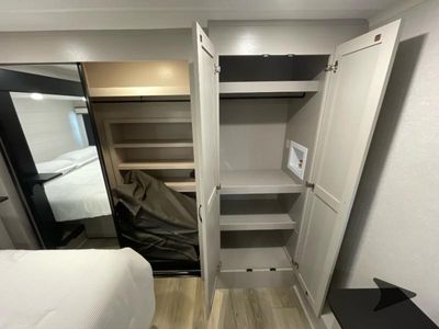 2026 Jayco Seismic - Photo 75