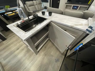 2026 Jayco Seismic - Photo 41