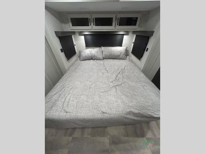2026 Coachmen RV Chaparral - Photo 32
