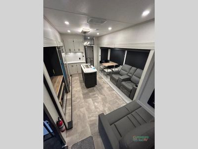 2026 Coachmen RV Chaparral - Photo 15