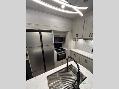 2026 Coachmen RV Chaparral - Photo 18