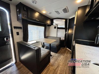 2022 Forest River Cherokee Grey Wolf - Photo 10