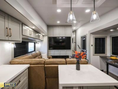 2026 Brinkley Model Z - Photo 17