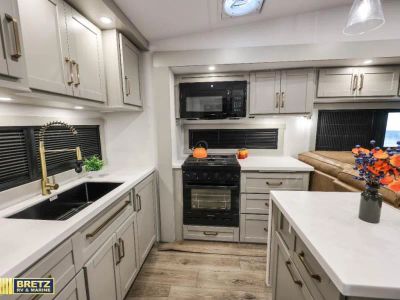 2026 Brinkley Model Z - Photo 13