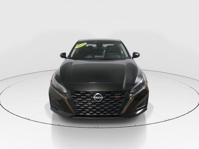2024 Nissan Altima - Photo 2