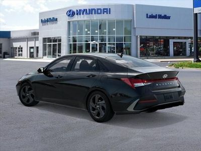 2026 Hyundai Elantra Hybrid - Photo 5