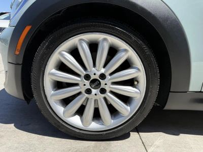 2012 Mini Clubman — photo 11 view