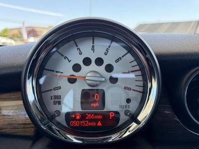 2012 Mini Clubman — photo 23 view