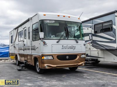2000 Thor Motor Coach Infinity - Photo 1