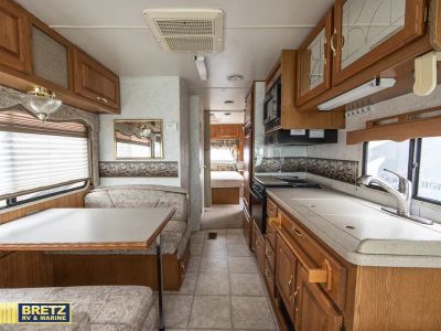 2000 Thor Motor Coach Infinity - Photo 16