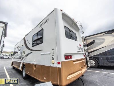 2000 Thor Motor Coach Infinity - Photo 4