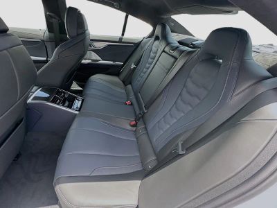 2026 BMW 8 Series — photo 20 view