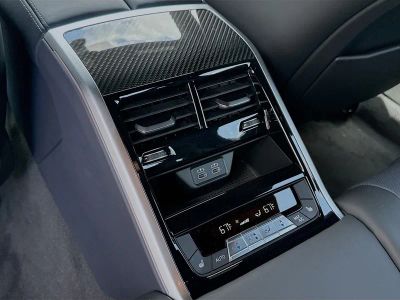 2026 BMW 8 Series — photo 19 view