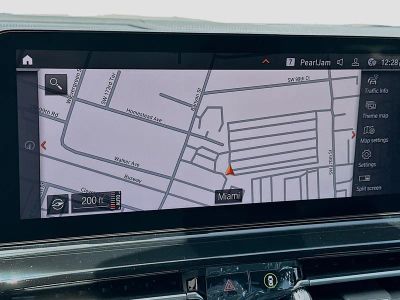 2026 BMW 8 Series — photo 11 view