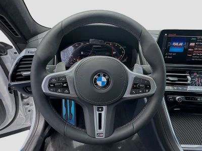 2026 BMW 8 Series — photo 8 view
