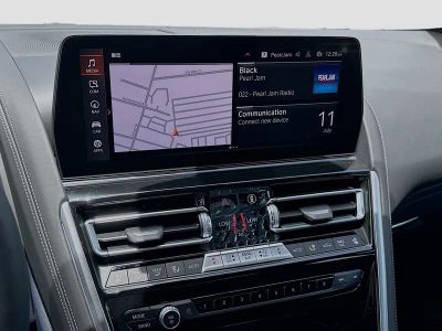 2026 BMW 8 Series — photo 10 view