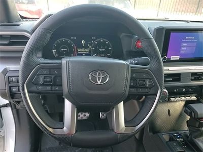 2025 Toyota Tacoma - Photo 13