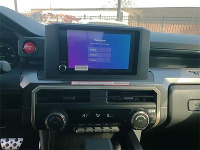 2025 Toyota Tacoma - Photo 17