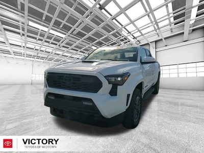 2025 Toyota Tacoma - Photo 7