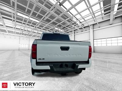 2025 Toyota Tacoma - Photo 4