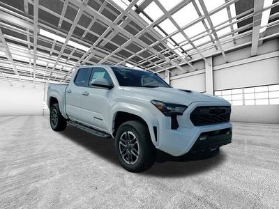 2025 Toyota Tacoma - Photo 1