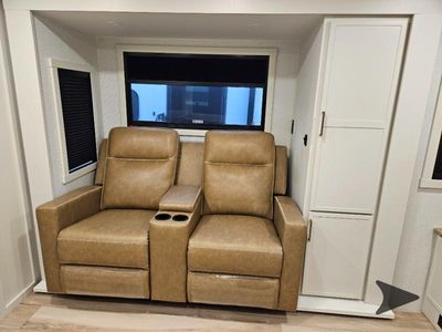 2026 Brinkley Model Ix - Photo 9