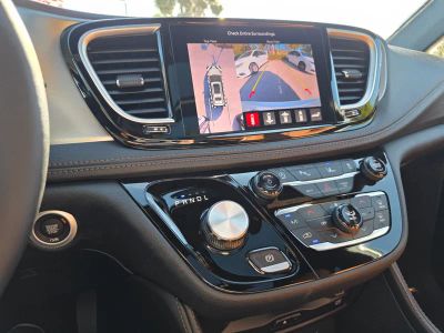 2026 Chrysler Pacifica — photo 22 view